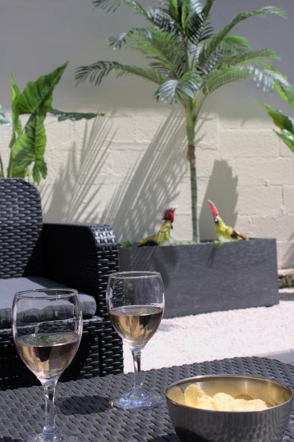 L'Escale Tropicale, Appartement Independant Avec Terrasse Privative 생캉탱 외부 사진